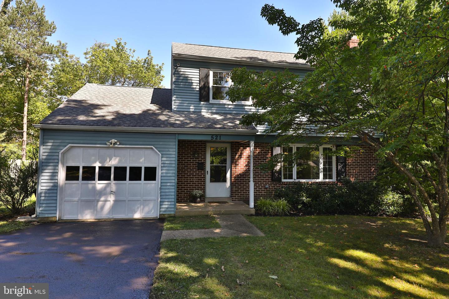 521 Manor House, Willow Grove, PA 19090 - MLS PAMC2083560 - Coldwell Banker - Rally House Willow Grove Willow Grove Pa