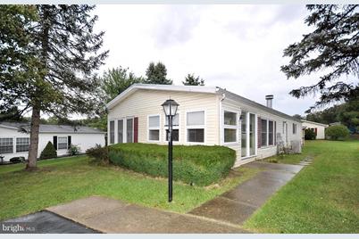 12 Boxwood Court, Harleysville, PA 19438 - Photo 1