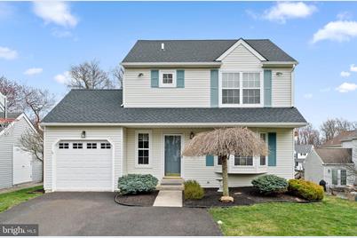 115 Preston Drive, North Wales, PA 19454 - Photo 1
