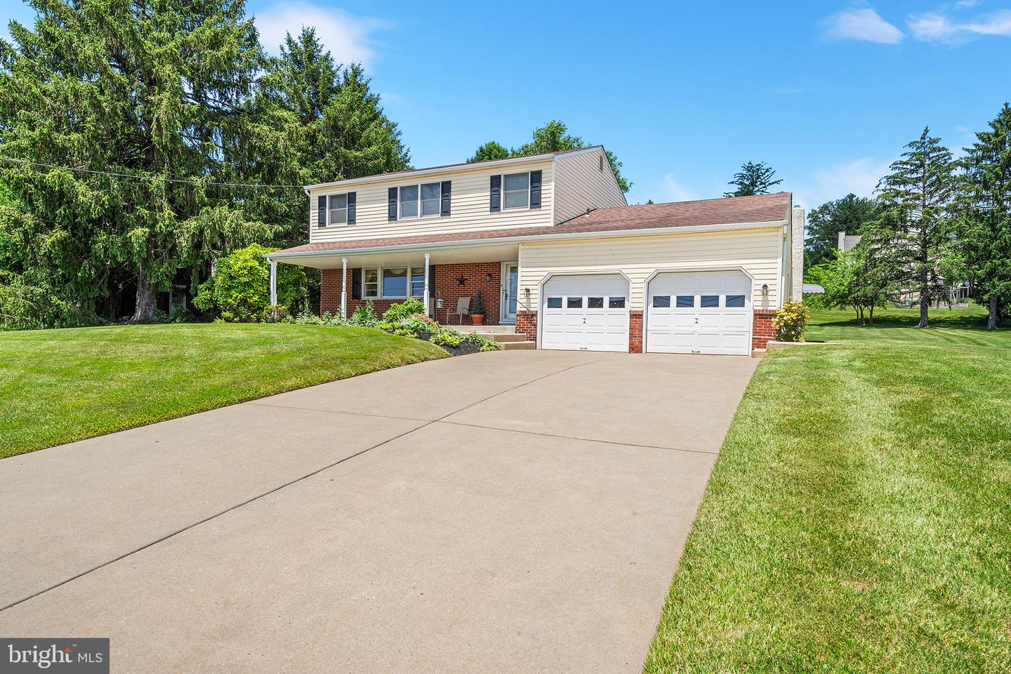 1729 Johnson Rd, Plymouth Meeting, PA 19462 MLS PAMC2104238