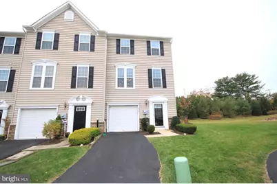 800 Susan Circle, North Wales, PA 19454 - Photo 1