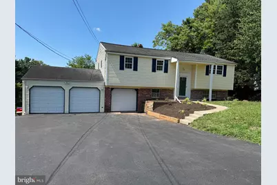 14 Featherbed Lane, Norristown, PA 19403 - Photo 1