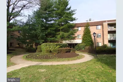 1640 Oakwood Drive #W106, Narberth, PA 19072 - Photo 1