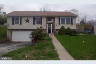 923 Oak Drive, Pottstown, PA 19464 - Photo 1