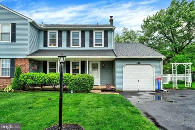 516 Woodbridge Circle, Harleysville, PA 19438 - Photo 1