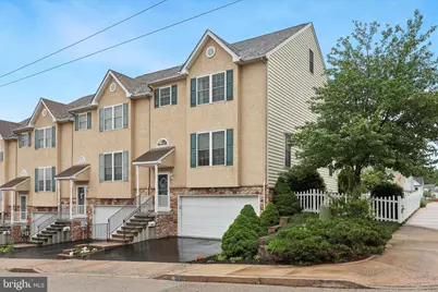 711 Green Street, Bridgeport, PA 19405 - Photo 1