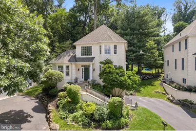 411 Merion Hill Lane, Conshohocken, PA 19428 - Photo 1