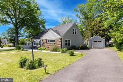 233 Oxford Circle, Norristown, PA 19403 - Photo 1