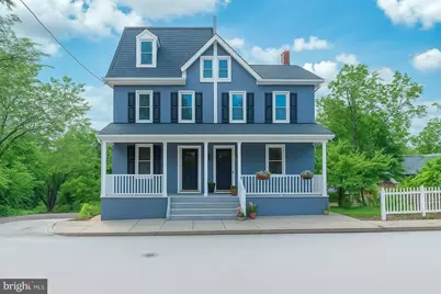 42 E 5th Avenue, Collegeville, PA 19426 - Photo 1