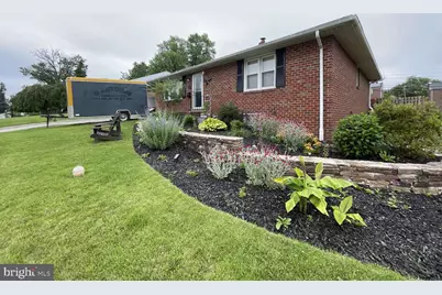 914 New Hope Street, Norristown, PA 19401 - Photo 1