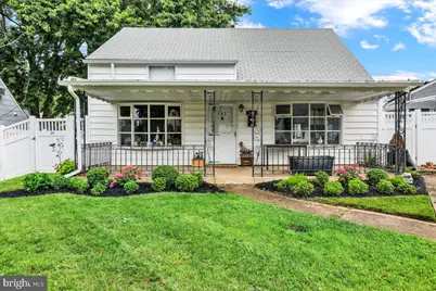 349 W Chestnut Street, Pottstown, PA 19464 - Photo 1