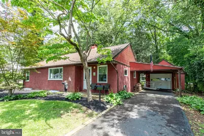 1042 Thrush, Norristown, PA 19403 - Photo 1