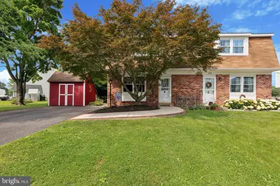 117 Ellen Way, Harleysville, PA 19438 - Photo 1