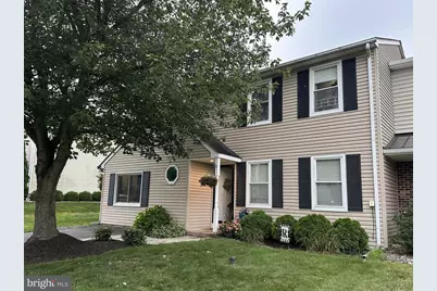 517 Woodbridge Circle, Harleysville, PA 19438 - Photo 1