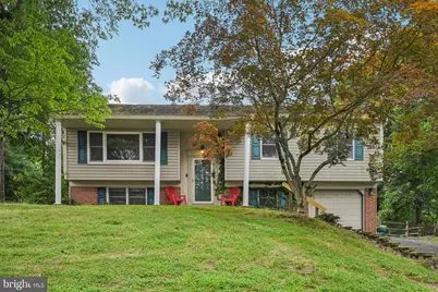 14 Woodsedge Road, Norristown, PA 19403 - Photo 1