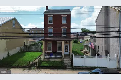 112 E 4th Street, Bridgeport, PA 19405 - Photo 1