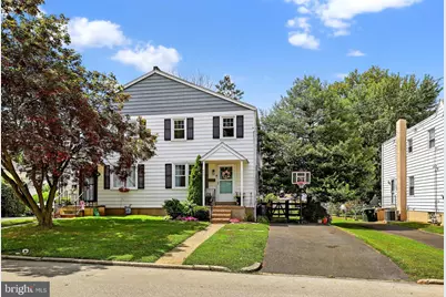 642 Monroe Avenue, Glenside, PA 19038 - Photo 1