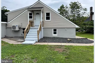 63 N 5th Street #B, Souderton, PA 18964 - Photo 1