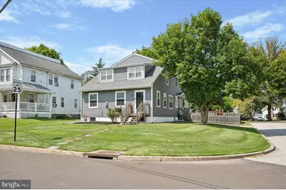 458 Monroe Avenue, Glenside, PA 19038 - Photo 1