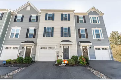 16 Hunters Drive, Gilbertsville, PA 19525 - Photo 1