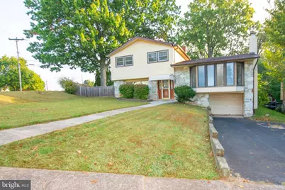 247 Leona Avenue, Huntingdon Valley, PA 19006 - Photo 1