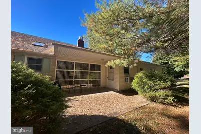 1104 Cromwell Road, Glenside, PA 19038 - Photo 1