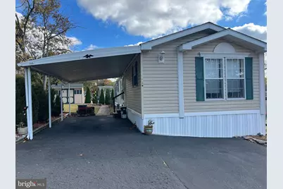 207 Green Hill Drive, Green Lane, PA 18054 - Photo 1