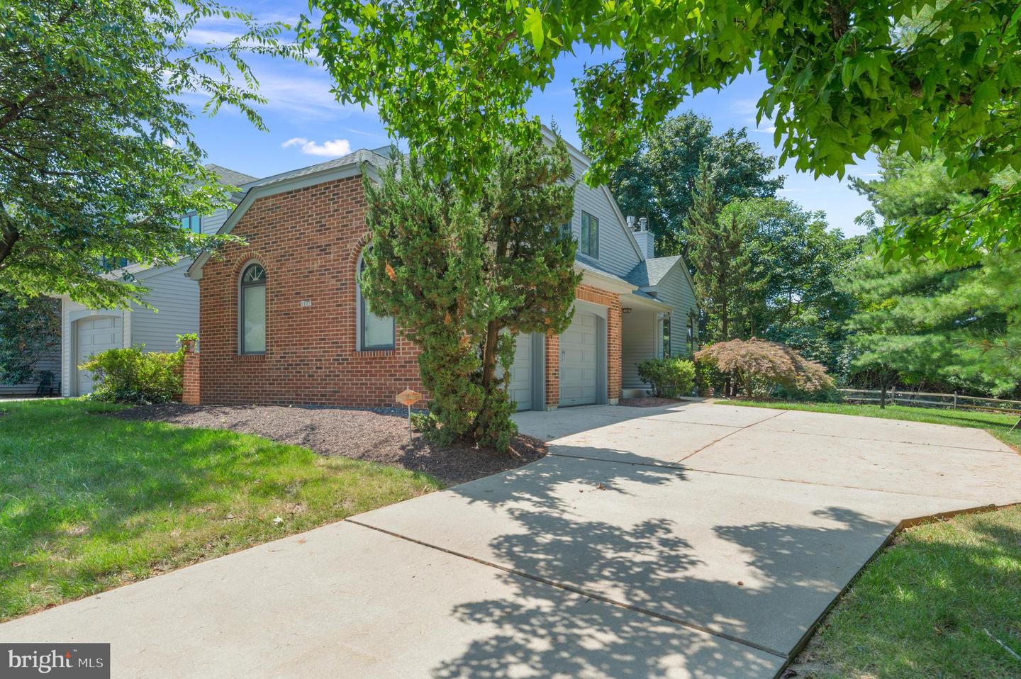 9237 Eagle View Dr, Lafayette Hill, PA 19444 MLS PAMC618920