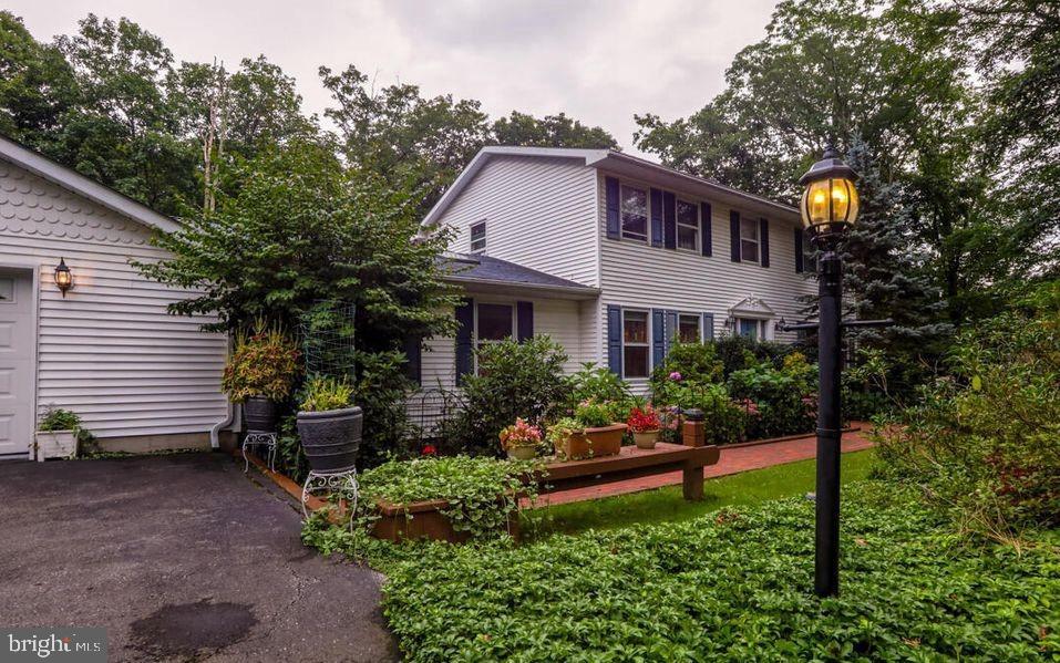 1307 Scotrun Dr, Scotrun, PA 18355 MLS PAMR2000418 Coldwell Banker