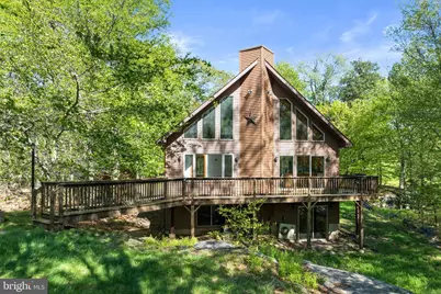 2107 Lenape Terrace, Canadensis, PA 18325 - Photo 1