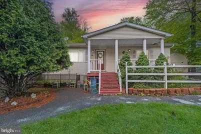 1041 Country Place Drive, Tobyhanna, PA 18466 - Photo 1