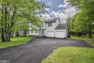 672 Clearview Drive, Long Pond, PA 18334 - Photo 1