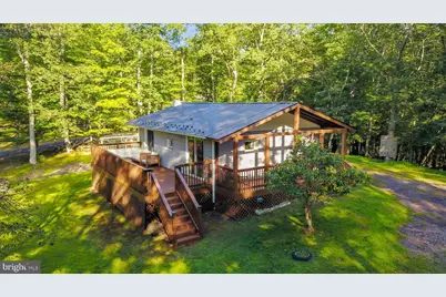 492 Wooddale Road, East Stroudsburg, PA 18302 - Photo 1