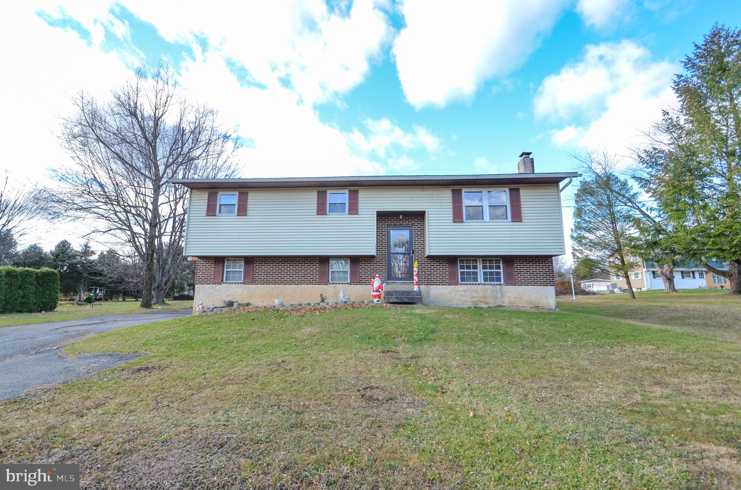 1275 Blue Mountain Dr, Danielsville, PA 18038 MLS PANH2000964