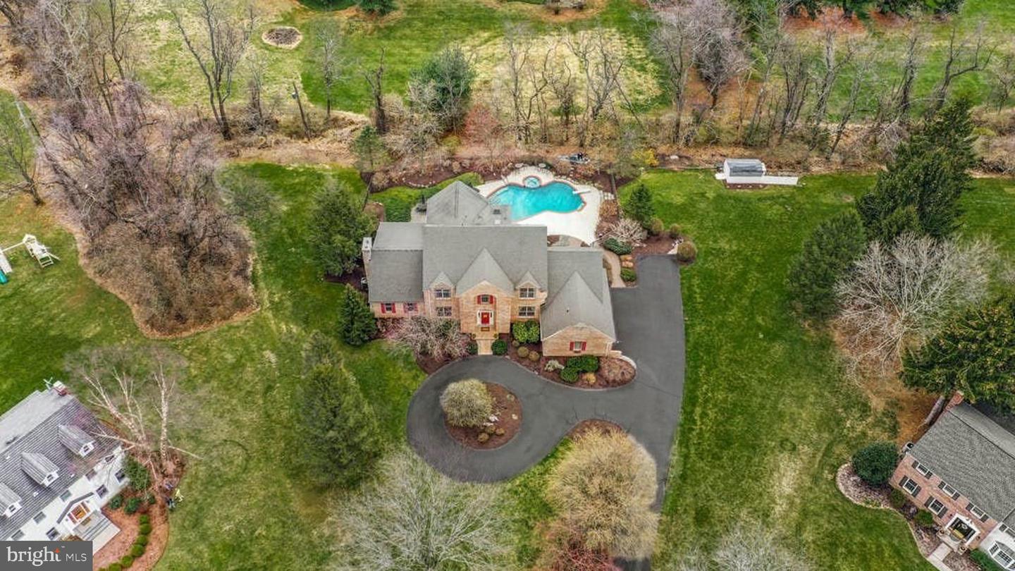 1487 Saucon Meadow Ct, Lower Saucon Township, PA 18015 MLS