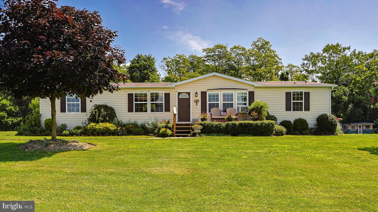 1060 Walnut Dr, Danielsville, PA 18038 MLS PANH2004296 Coldwell Banker