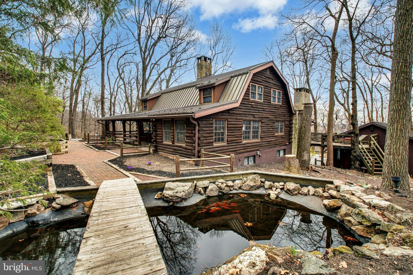 2244 Springtown Hill Rd, Hellertown, PA 18055 - MLS PANH2007550 ...