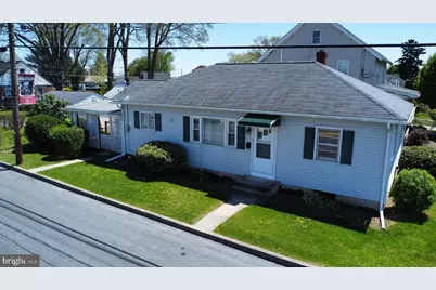 1097 7th Street, Catasaqua, PA 18032 - Photo 1