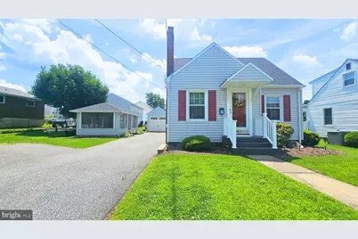 32 Kiernan Avenue, Hellertown, PA 18055 - Photo 1