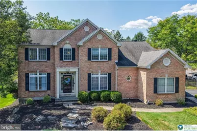 2134 Overlook Circle, Easton, PA 18045 - Photo 1