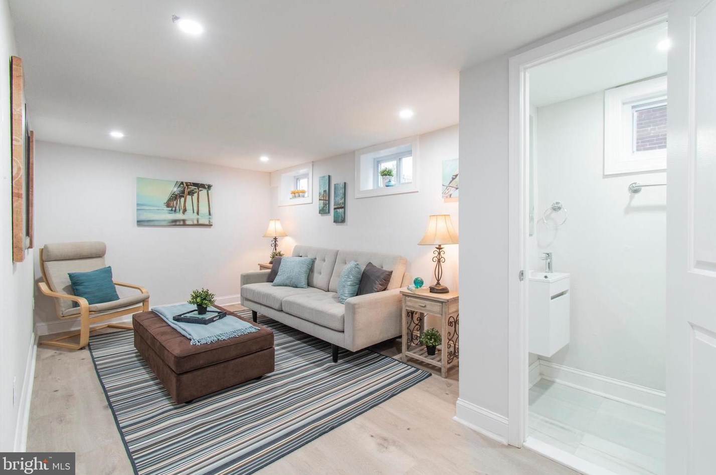 915 Mount Airy Ave, Philadelphia PA  19150-3408 exterior