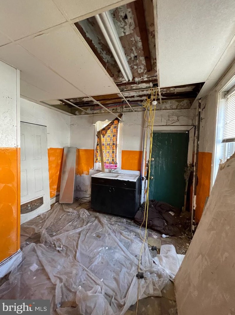 1226 47 St, Philadelphia PA 19131-1505 exterior