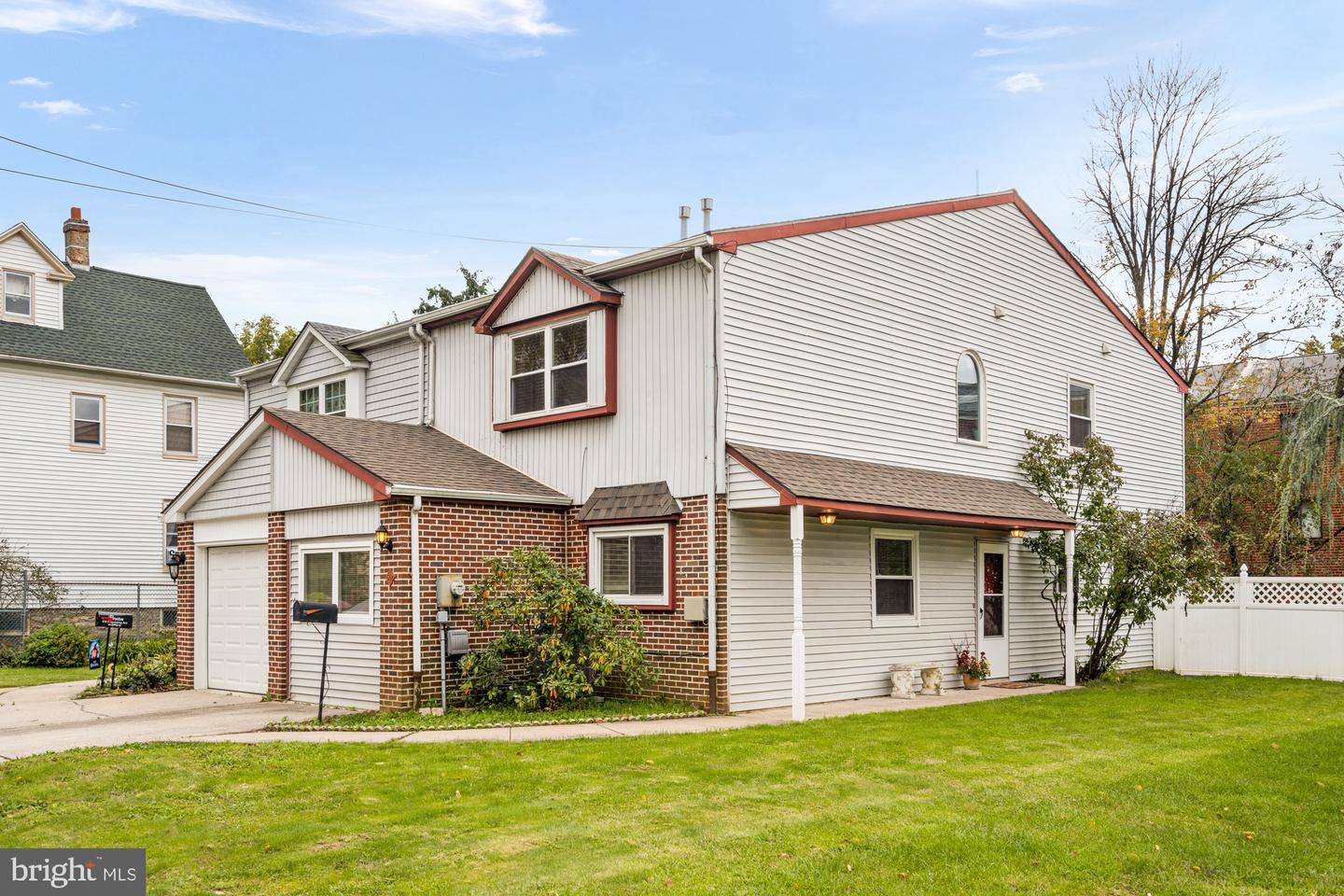 612 Poquessing Ave, Philadelphia, PA 19116 MLS PAPH2040722 Coldwell