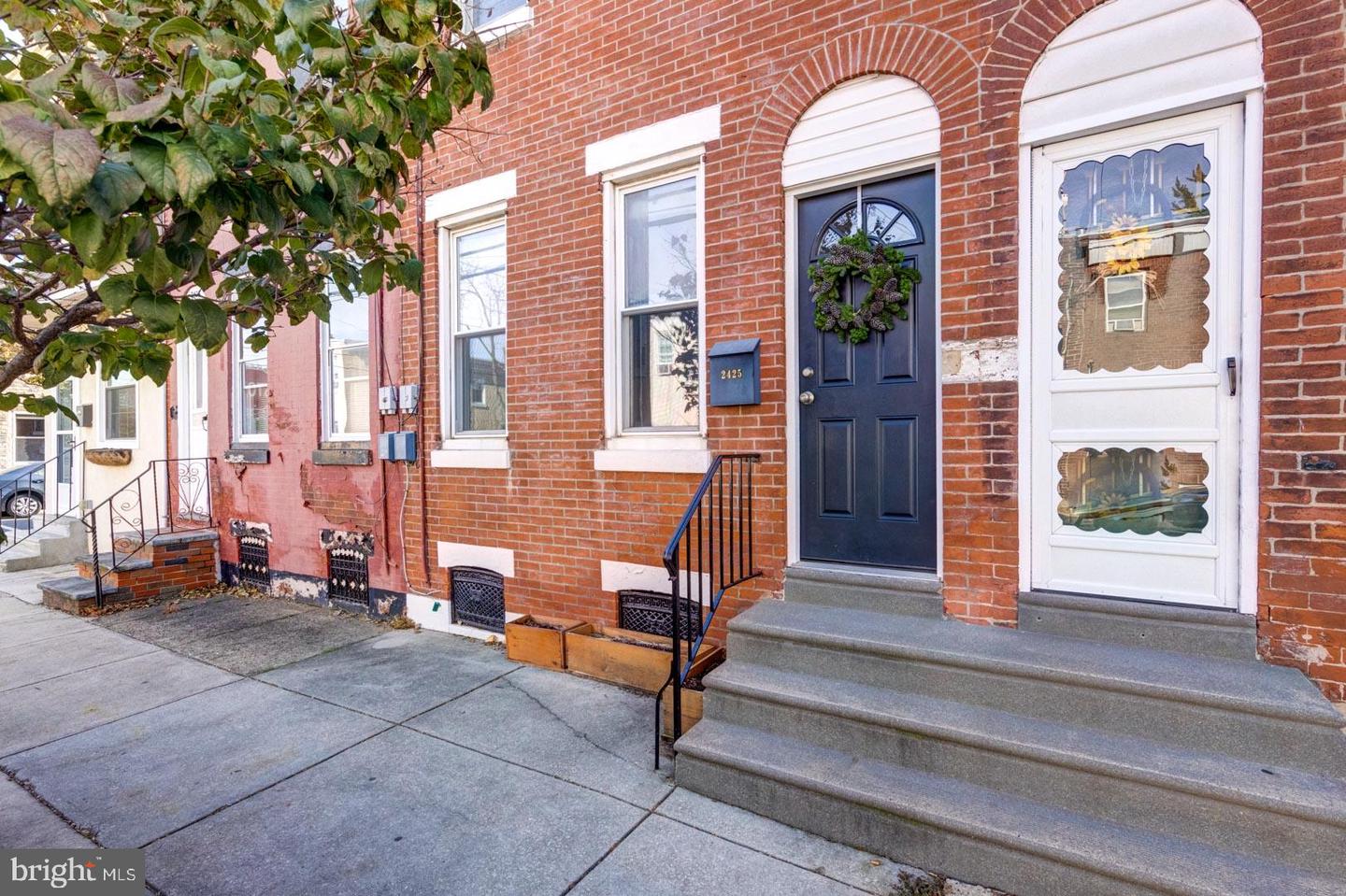 2425 Tulip St, Philadelphia, PA 19125 - MLS PAPH2044008 - Coldwell Banker