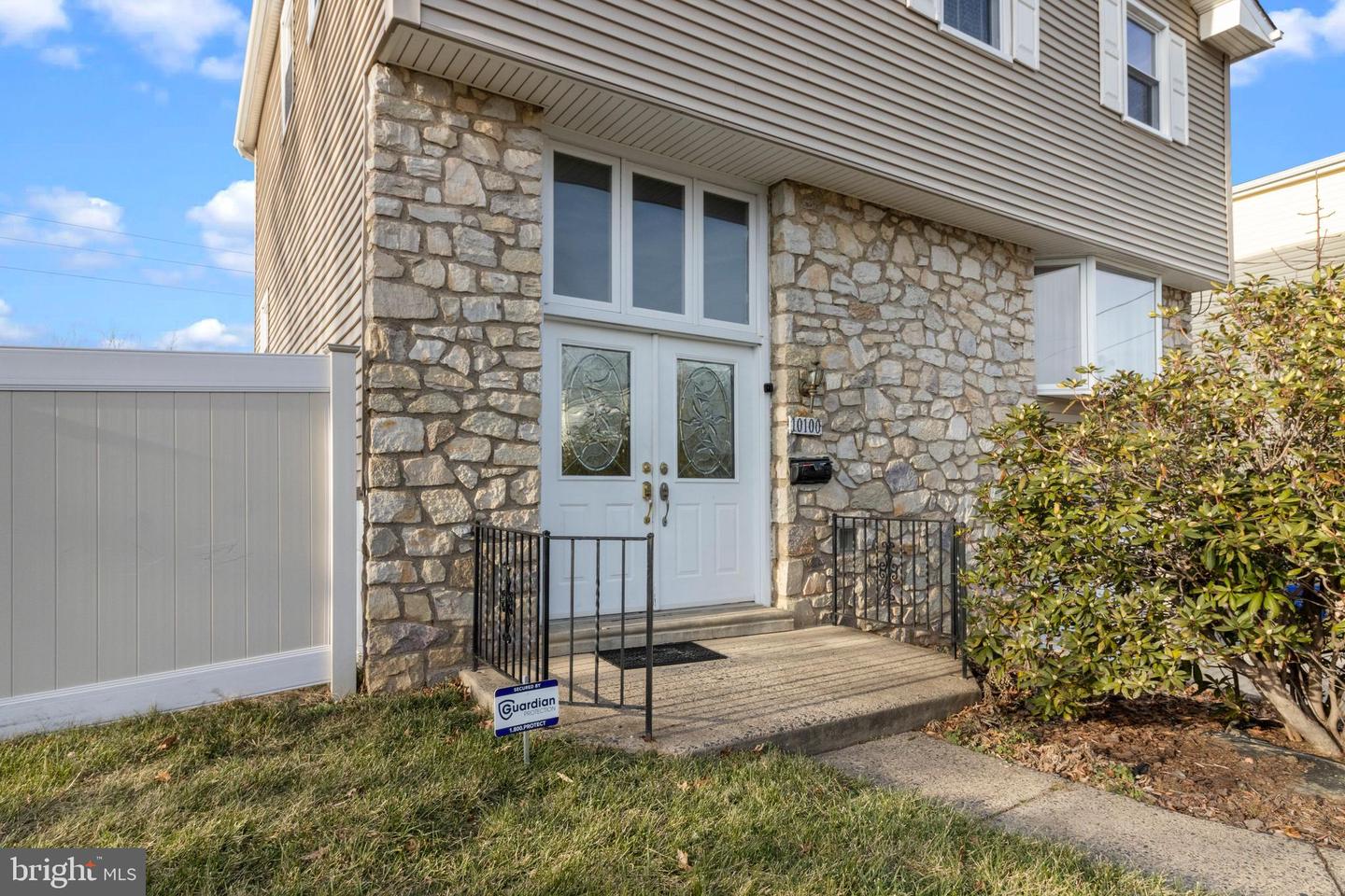 10100 Galahad Rd, Philadelphia, PA 19116 MLS PAPH2066504 Coldwell