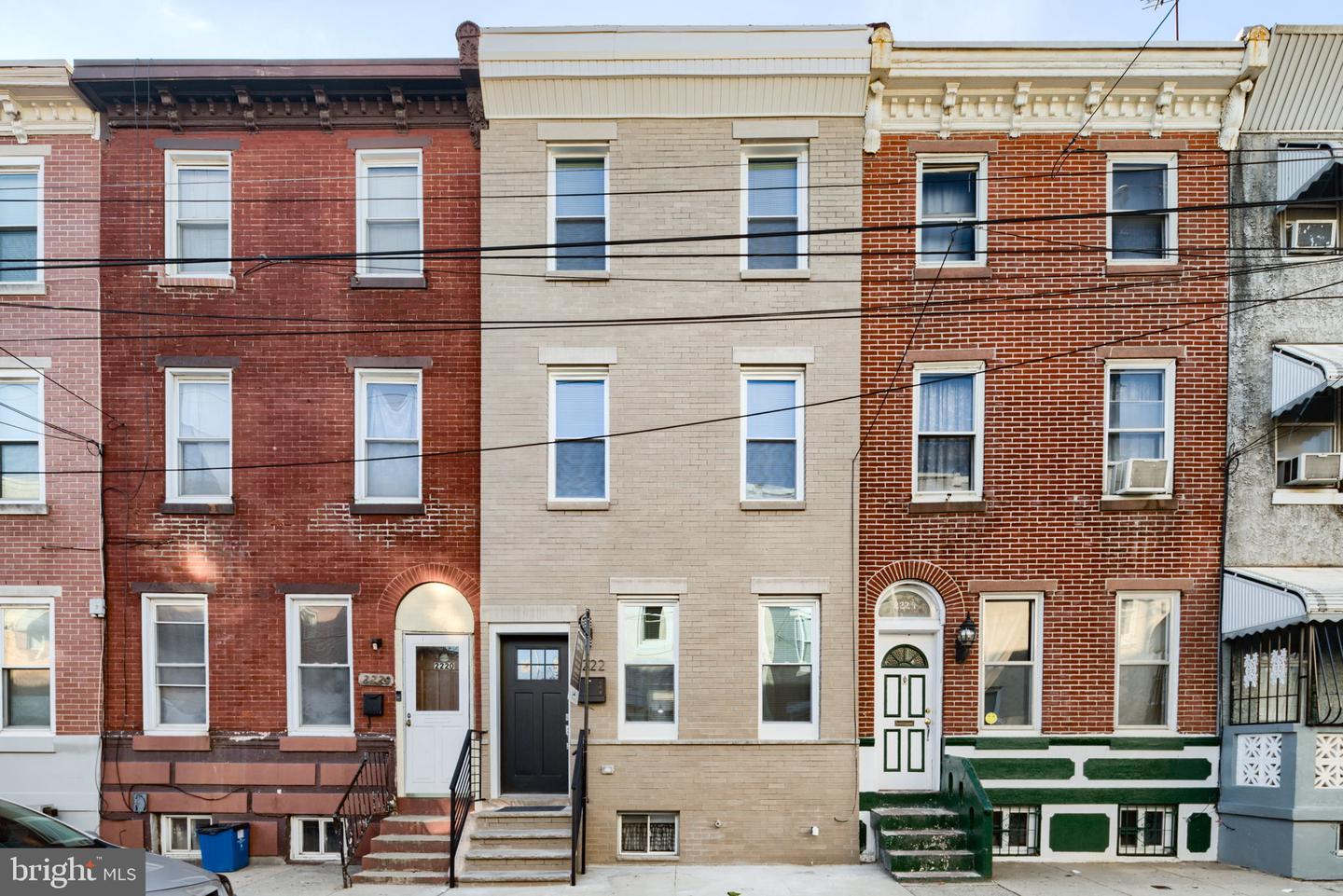 2222 N Hancock St, Philadelphia, PA 19133 - MLS PAPH2087476 - Coldwell