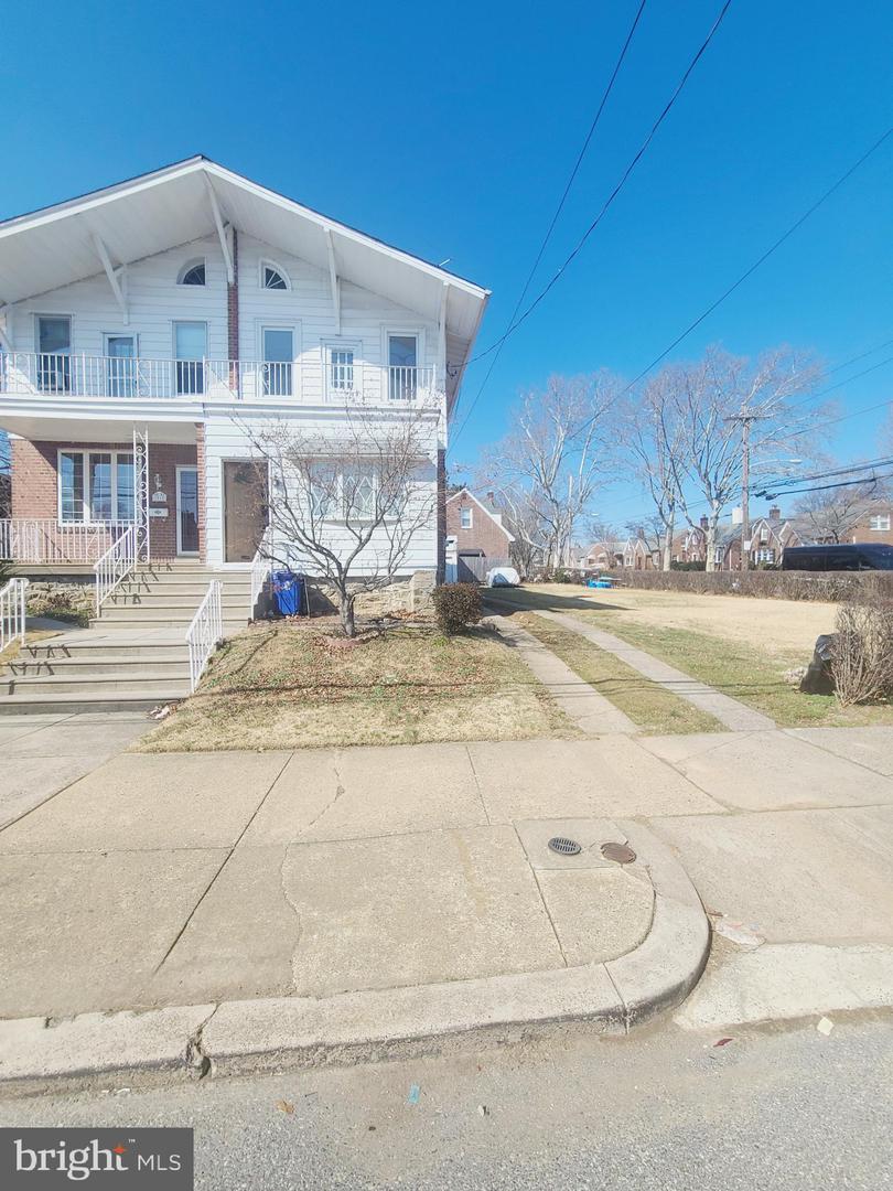 7912 Loretto Ave, Philadelphia, PA 19111 MLS PAPH2089242 Coldwell