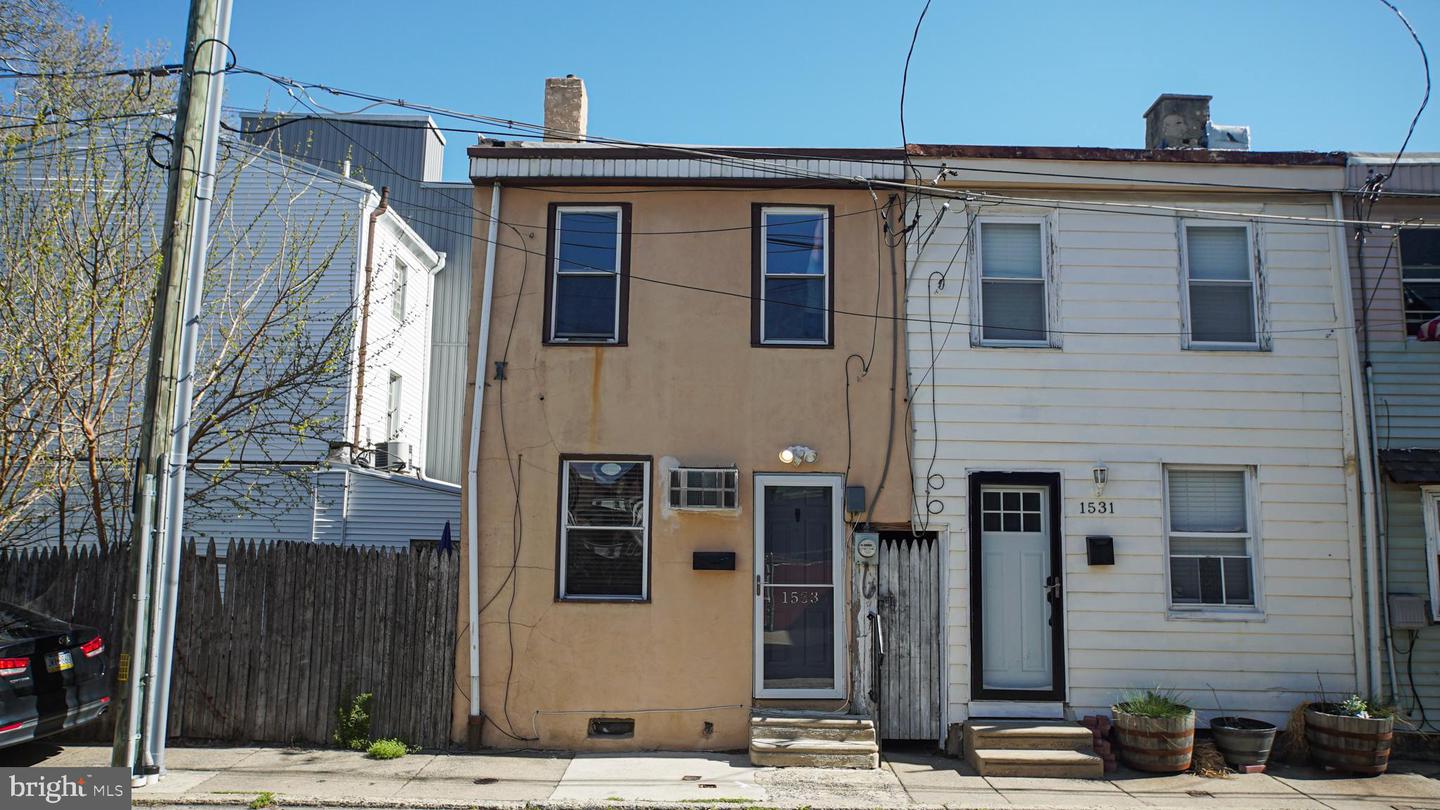 1533 Earl St, Philadelphia, PA 19125 MLS PAPH2107346 Coldwell Banker