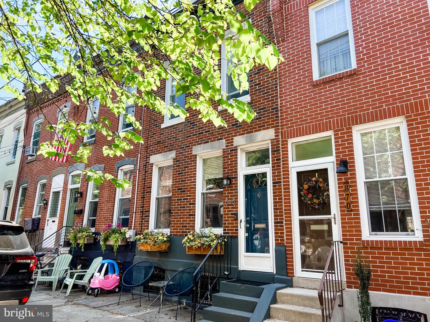 868 N Taylor St, Philadelphia, PA 19130 - MLS PAPH2118640 - Coldwell Banker