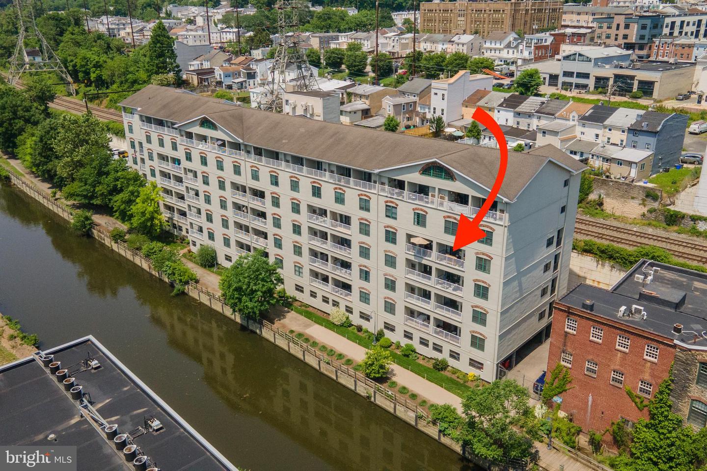 2 Leverington Ave 40, Philadelphia, PA 19127 MLS PAPH2121544